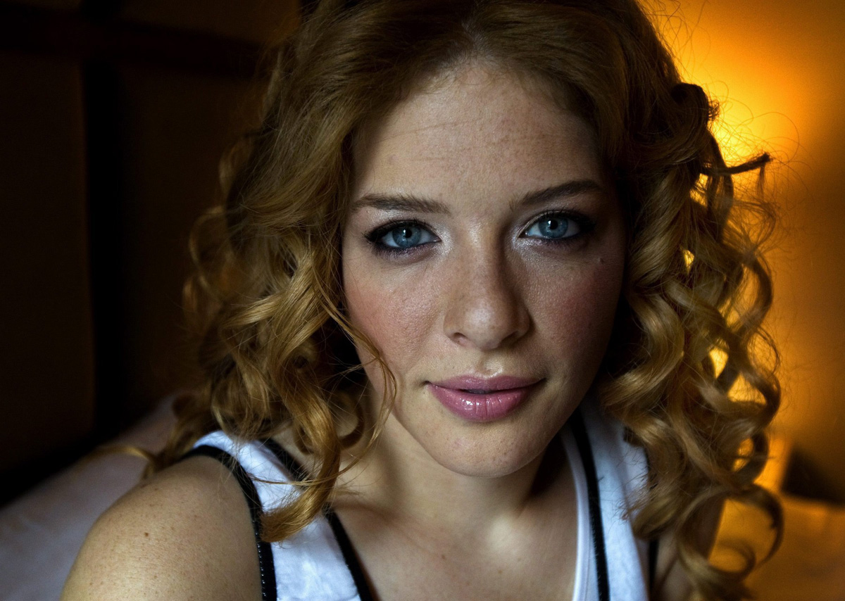 kinopoisk.ru-Rachelle-Lefevre-1093679.jpg