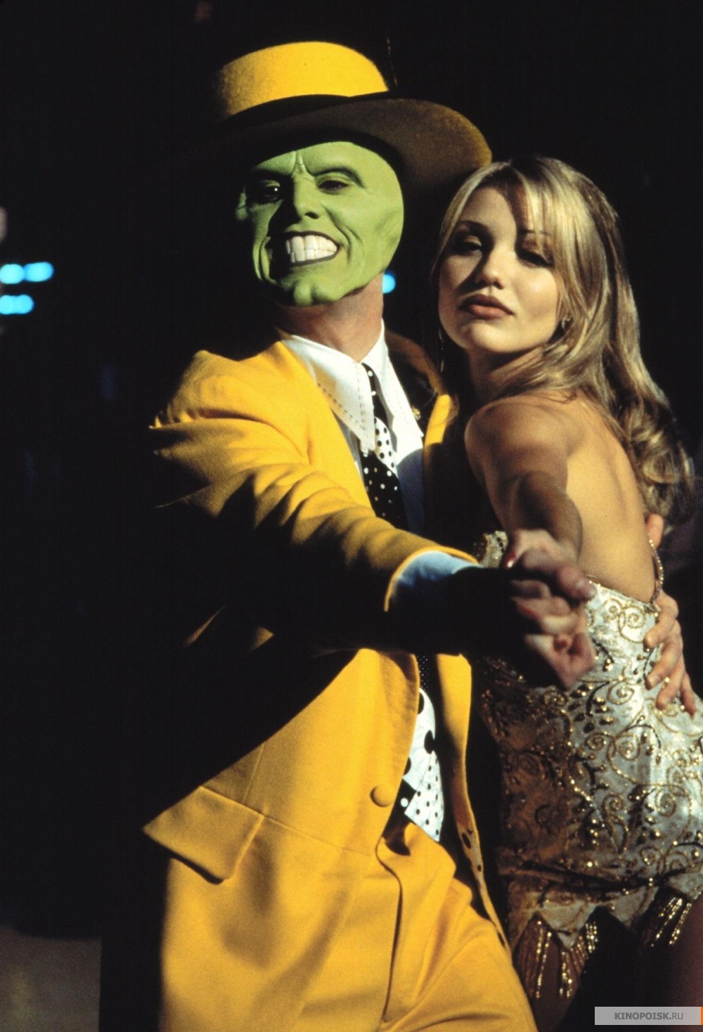 Фото: Маска