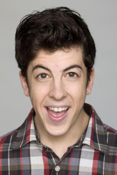 kinopoisk.ru-Christopher-Mintz-Plasse-17