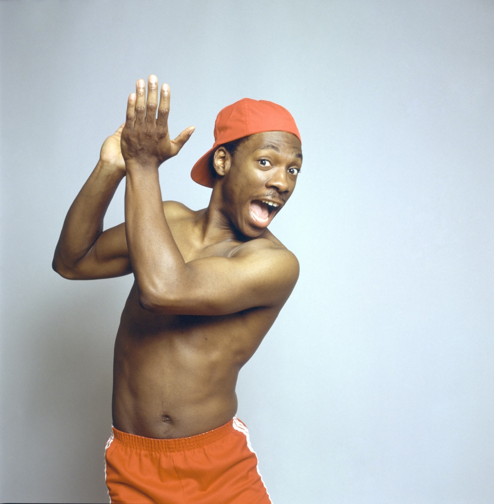 http://st-im.kinopoisk.ru/im/kadr/2/1/2/kinopoisk.ru-Eddie-Murphy-2122756.jpg