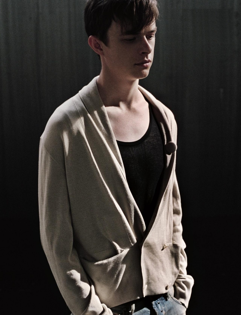 http://st-im.kinopoisk.ru/im/kadr/2/2/2/kinopoisk.ru-Dane-DeHaan-2225067.jpg