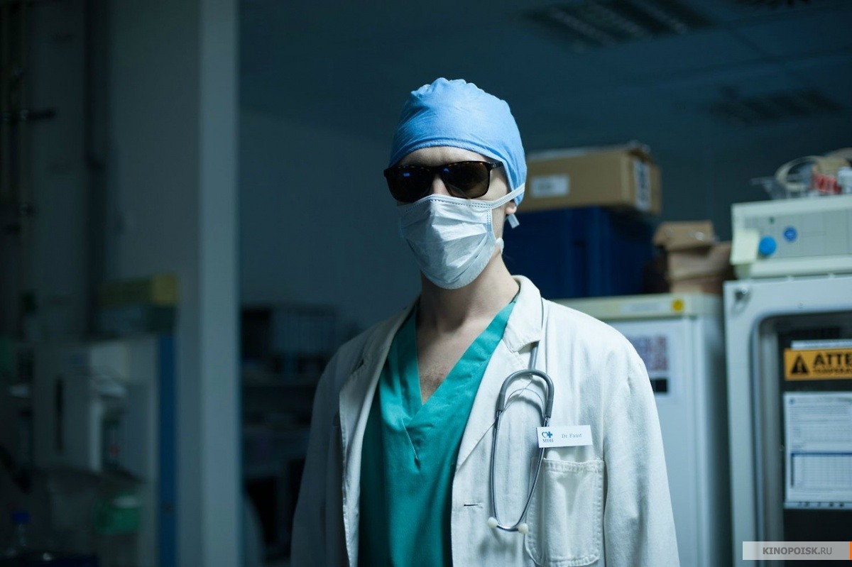 kinopoisk.ru-Only-Lovers-Left-Alive-2374