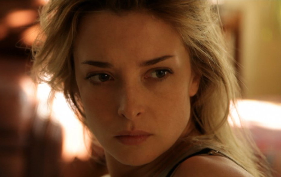 http://st-im.kinopoisk.ru/im/kadr/2/6/6/kinopoisk.ru-Emily-Baldoni-2667165.jpg