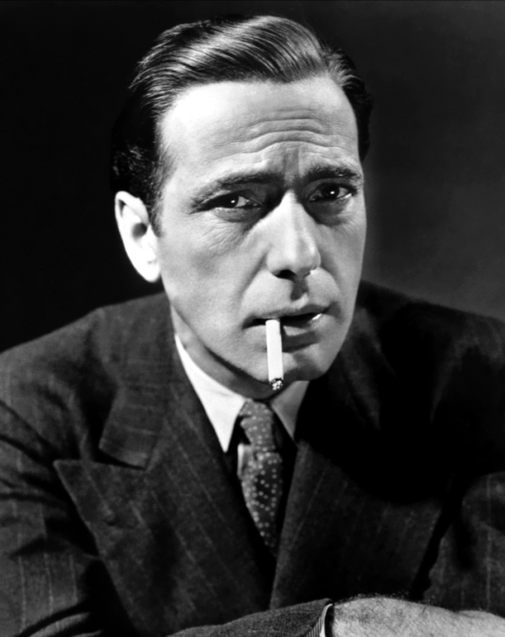 http://st-im.kinopoisk.ru/im/kadr/9/3/9/kinopoisk.ru-Humphrey-Bogart-939580.jpg