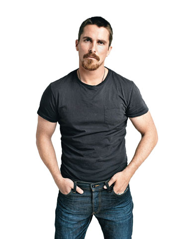 http://st-im.kinopoisk.ru/im/kadr/9/5/4/kinopoisk.ru-Christian-Bale-954736.jpg