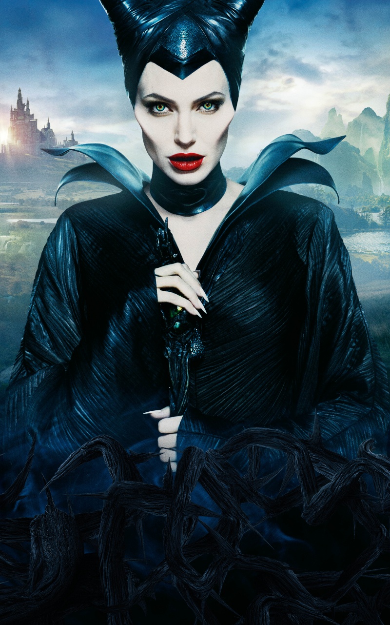 kinopoisk.ru-Maleficent-2382454.jpg