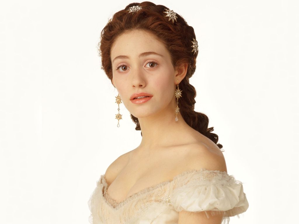 kinopoisk.ru-Emmy-Rossum-232159--w--1024.jpg