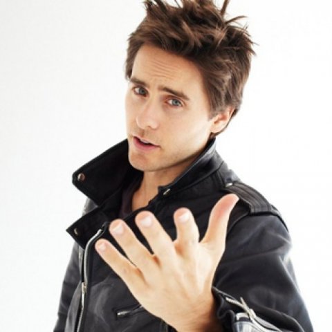 http://st-im.kinopoisk.ru/im/kadr/1/1/1/kinopoisk.ru-Jared-Leto-1112953.jpg