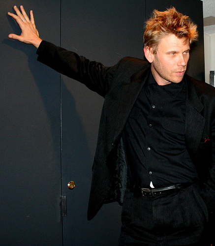 http://st-im.kinopoisk.ru/im/kadr/1/3/0/kinopoisk.ru-Mark-Pellegrino-1304105.jpg