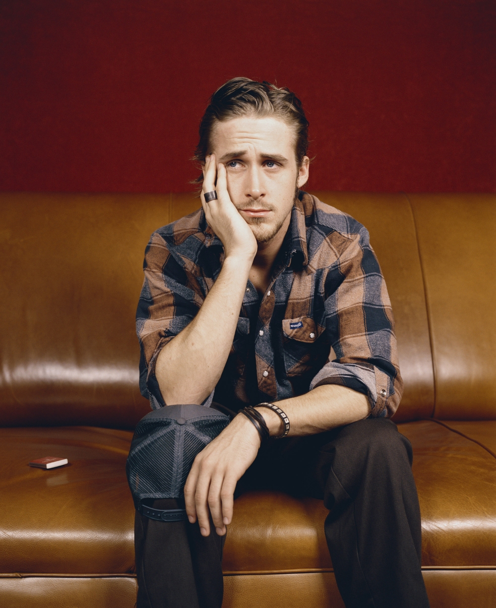 http://st-im.kinopoisk.ru/im/kadr/1/3/0/kinopoisk.ru-Ryan-Gosling-1306000.jpg