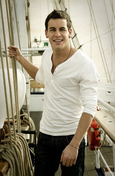 http://st-im.kinopoisk.ru/im/kadr/1/7/5/kinopoisk.ru-Mario-Casas-1752942.jpg